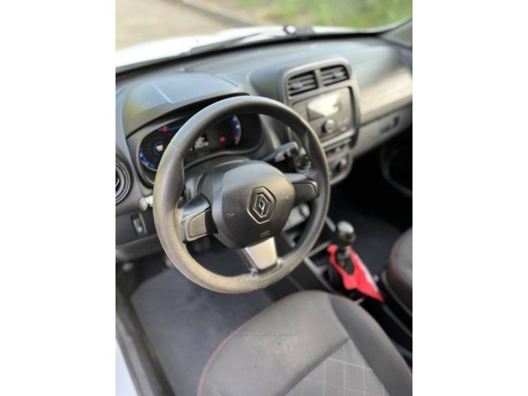 RENAULT - KWID - 2023/2023 - Branca - R$ 53.900,00