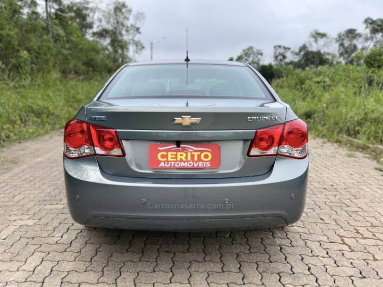CHEVROLET - CRUZE - 2012/2011 - Cinza - R$ 57.900,00