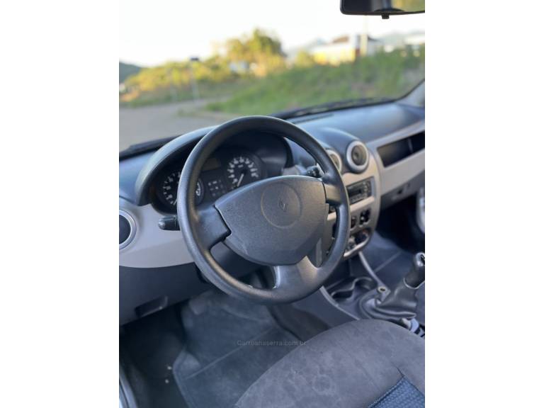 RENAULT - SANDERO - 2010/2011 - Prata - R$ 30.900,00