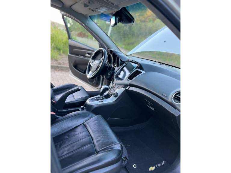CHEVROLET - CRUZE - 2013/2013 - Prata - R$ 62.900,00