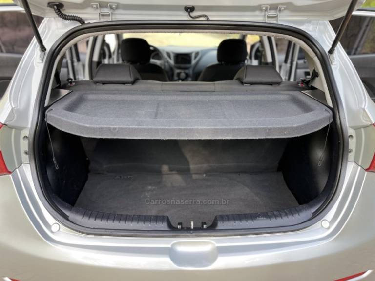 HYUNDAI - HB20 - 2013/2014 - Prata - R$ 46.900,00
