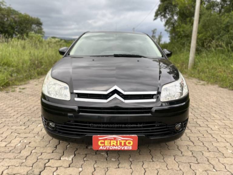 CITROËN - C4 - 2012/2012 - Preta - R$ 32.900,00