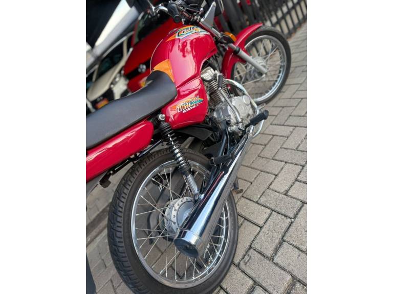 HONDA - CG 125 - 1999/1999 - Vermelha - R$ 15.900,00