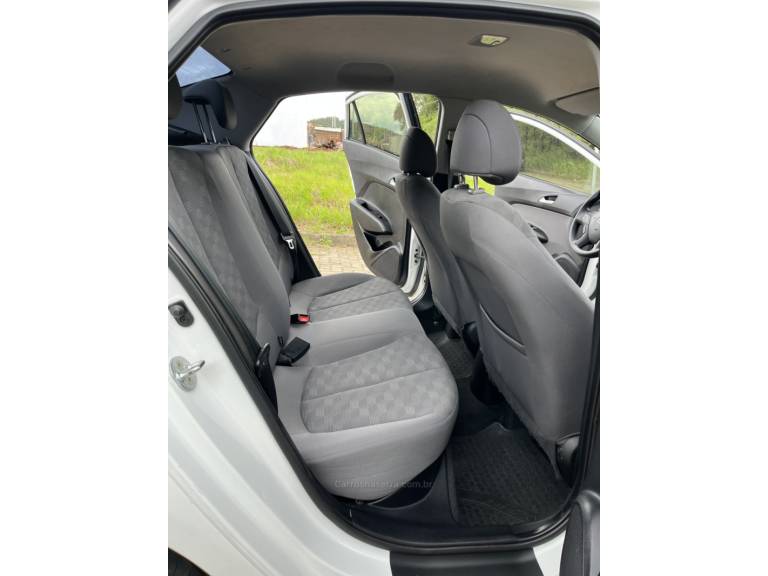 HYUNDAI - HB20S - 2018/2019 - Branca - R$ 68.900,00