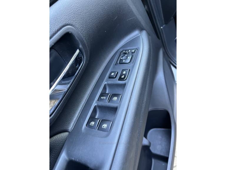 MITSUBISHI - OUTLANDER - 2018/2017 - Marrom - R$ 110.900,00