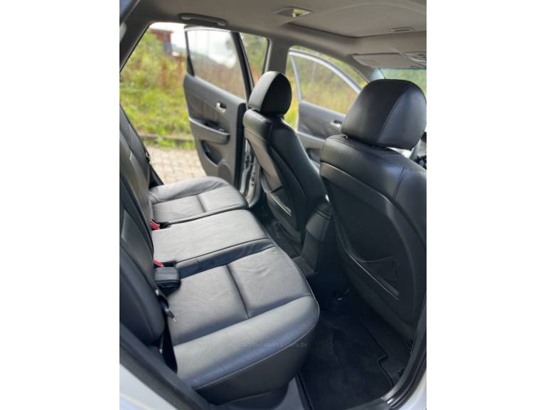 HYUNDAI - I30 - 2010/2011 - Prata - R$ 49.900,00