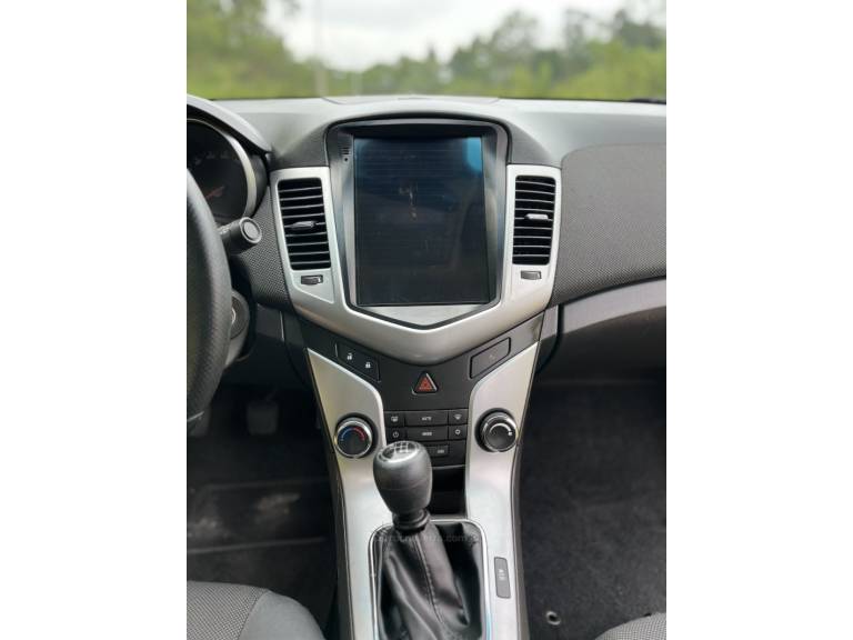 CHEVROLET - CRUZE - 2012/2011 - Cinza - R$ 57.900,00