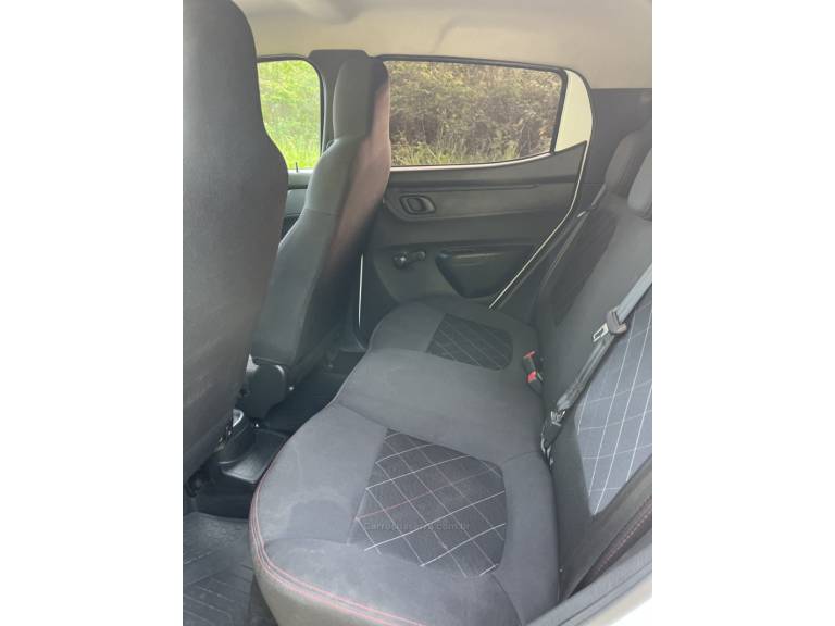 RENAULT - KWID - 2023/2023 - Branca - R$ 53.900,00