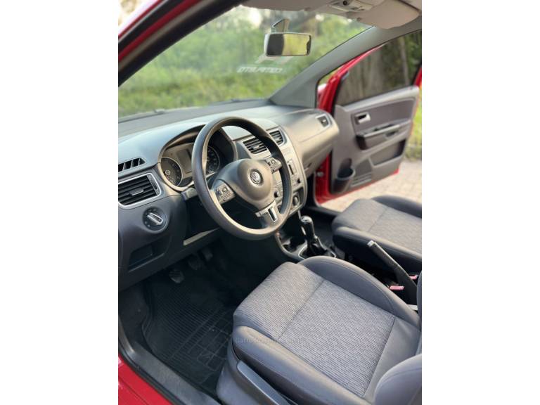 VOLKSWAGEN - FOX - 2013/2014 - Vermelha - R$ 45.900,00