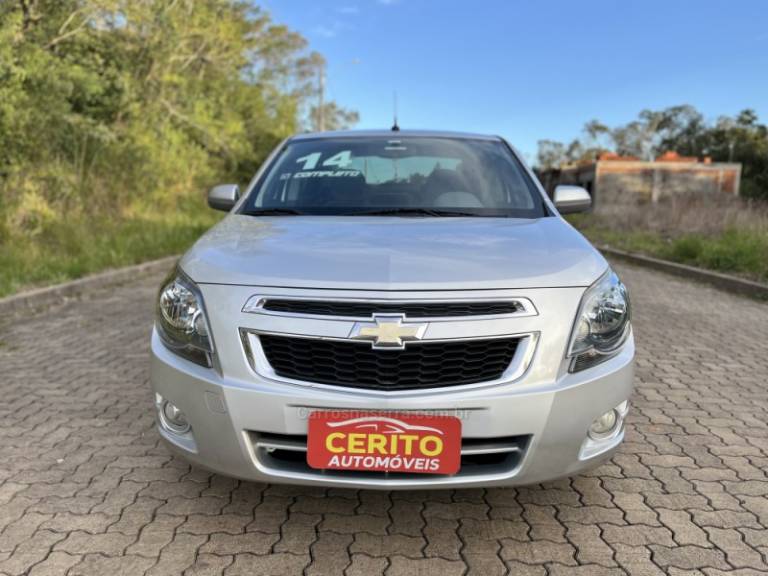 CHEVROLET - COBALT - 2013/2014 - Prata - R$ 48.900,00