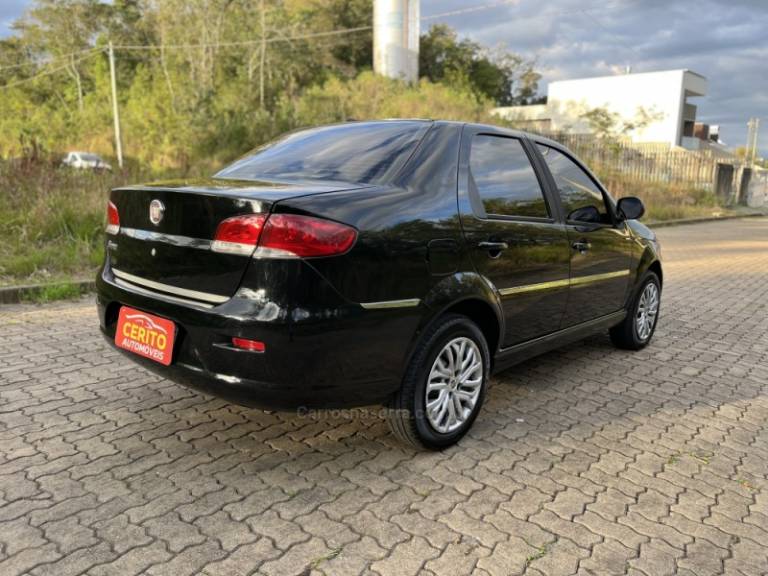 FIAT - SIENA - 2011/2012 - Preta - R$ 36.900,00
