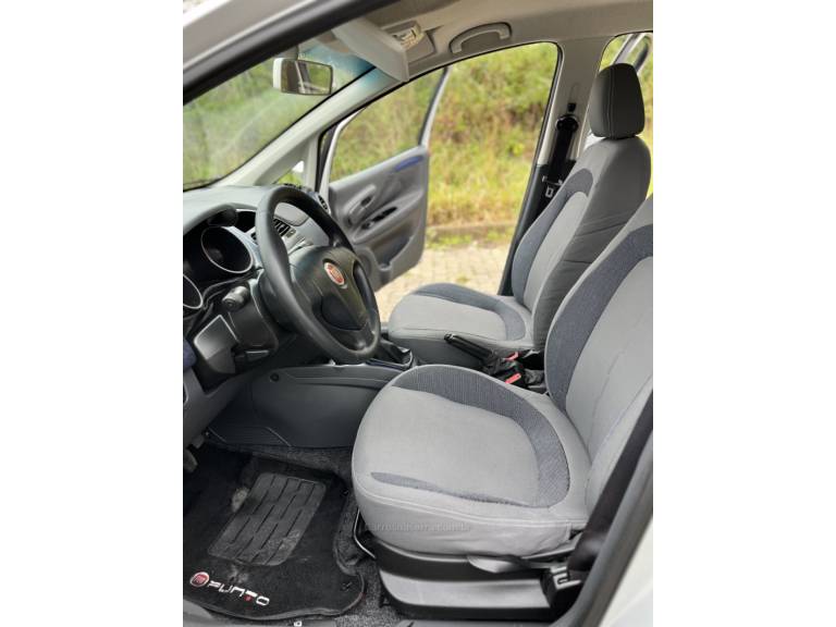 FIAT - PUNTO - 2013/2013 - Prata - R$ 39.900,00