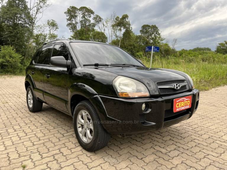 HYUNDAI - TUCSON - 2009/2010 - Preta - R$ 42.900,00