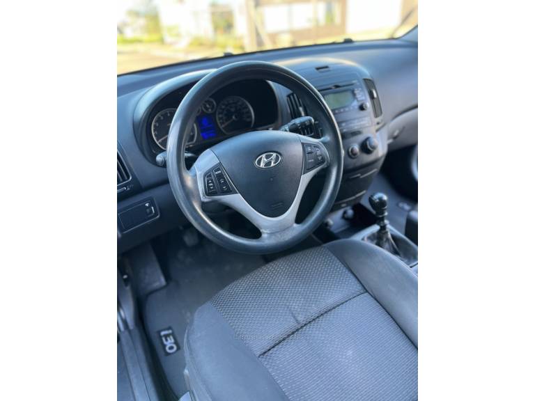 HYUNDAI - I30 - 2011/2011 - Preta - R$ 45.900,00