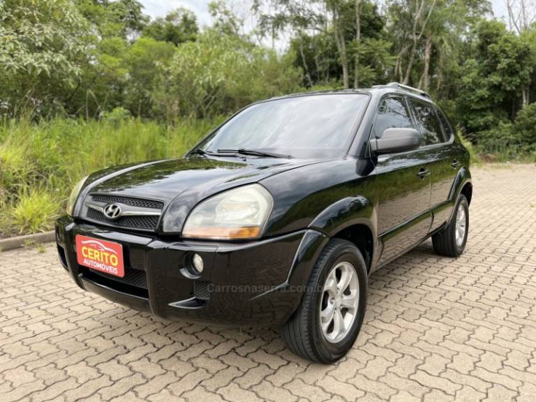 HYUNDAI - TUCSON - 2009/2010 - Preta - R$ 42.900,00
