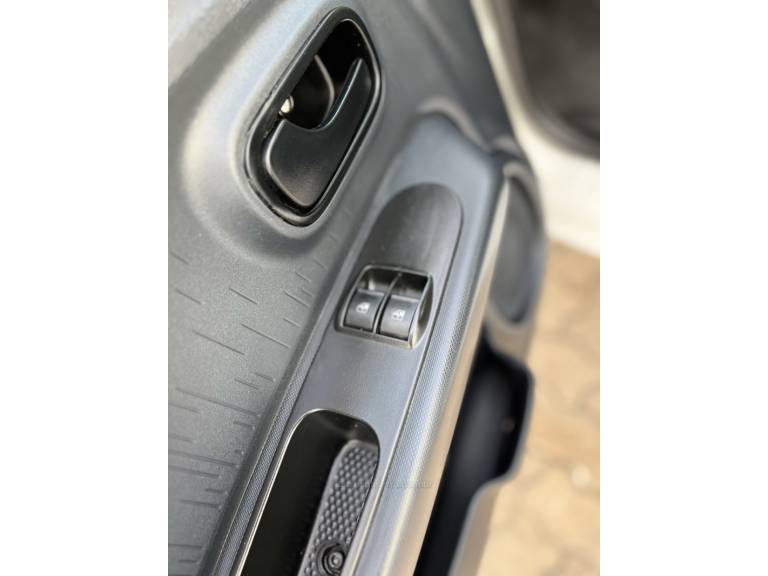 FIAT - MOBI - 2019/2020 - Branca - R$ 48.900,00