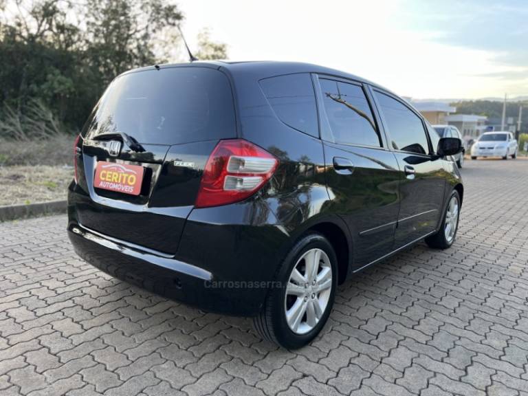 HONDA - FIT - 2010/2010 - Preta - R$ 44.900,00