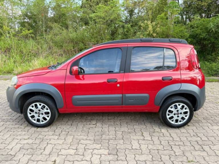 FIAT - UNO - 2012/2012 - Vermelha - R$ 34.900,00