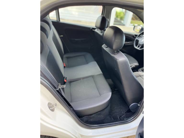 VOLKSWAGEN - GOL - 2019/2020 - Branca - R$ 54.900,00