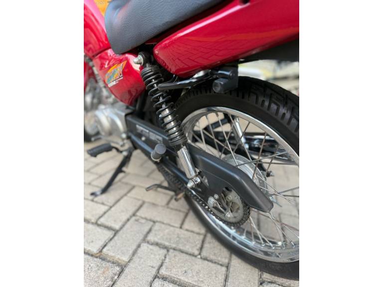 HONDA - CG 125 - 1999/1999 - Vermelha - R$ 15.900,00