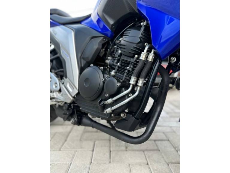 YAMAHA - FAZER - 2022/2022 - Azul - R$ 22.900,00
