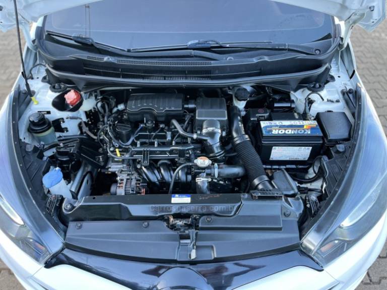 HYUNDAI - HB20 - 2015/2015 - Branca - R$ 49.900,00