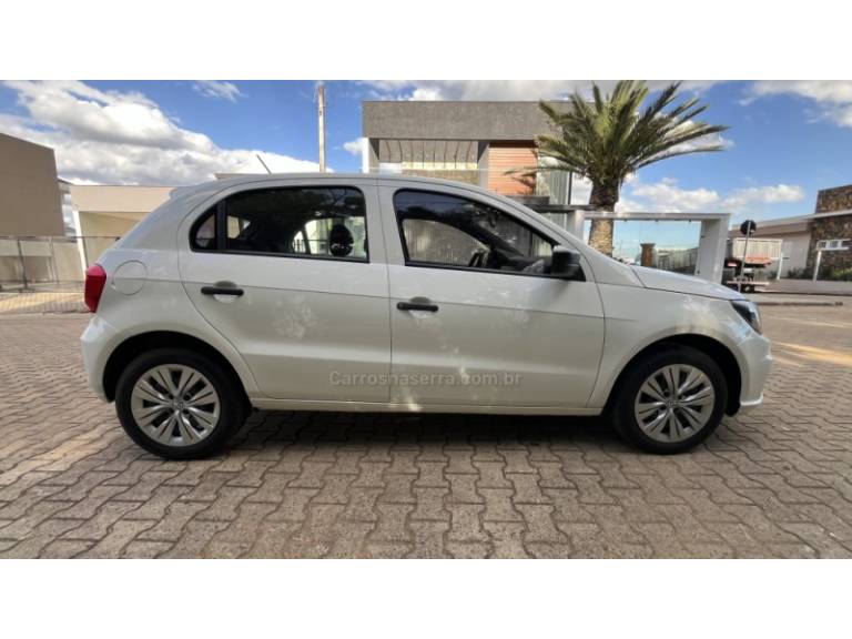 VOLKSWAGEN - GOL - 2019/2020 - Branca - R$ 54.900,00