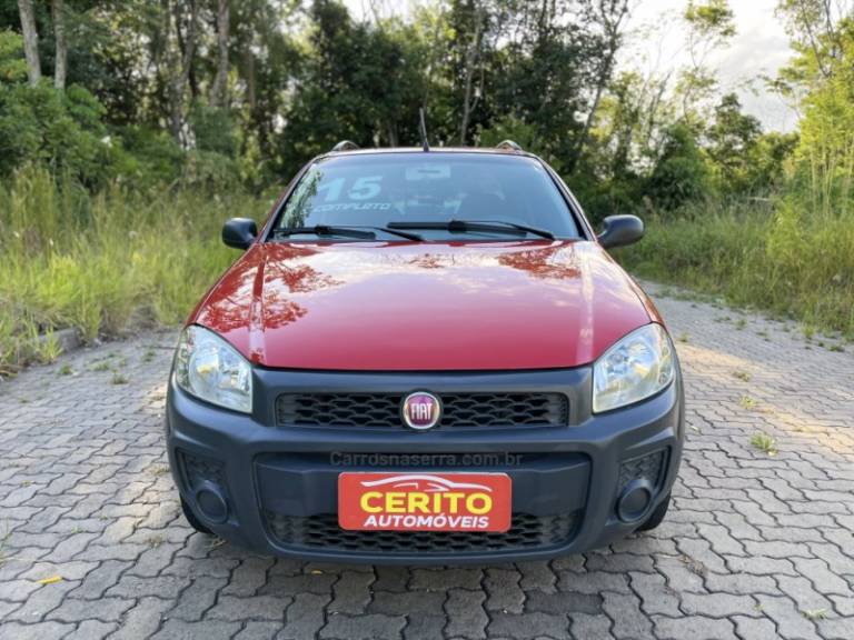 FIAT - STRADA - 2014/2015 - Vermelha - R$ 63.900,00