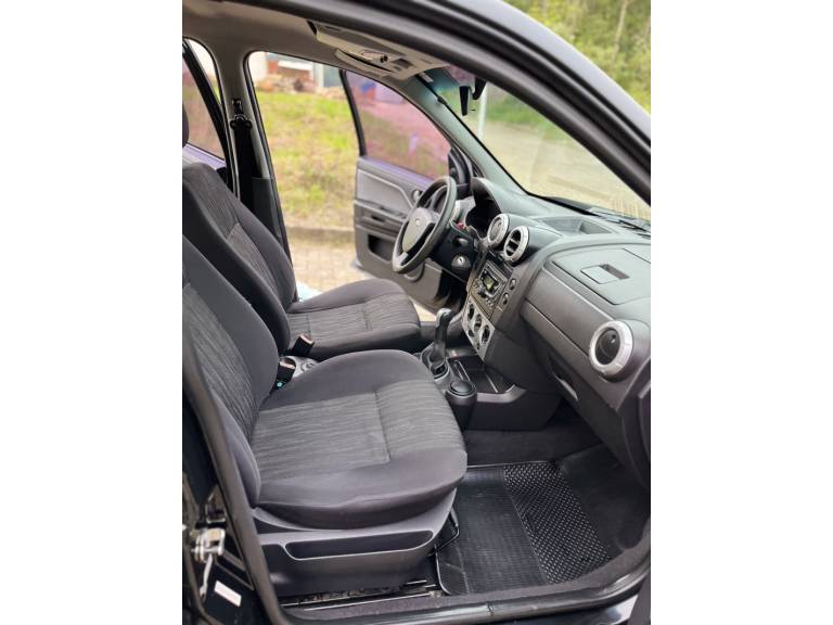 FORD - ECOSPORT - 2008/2008 - Preta - R$ 37.900,00