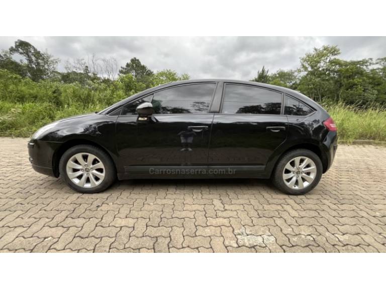 CITROËN - C4 - 2012/2012 - Preta - R$ 32.900,00