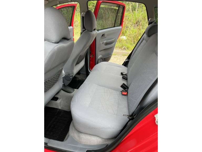 VOLKSWAGEN - SPACEFOX - 2008/2009 - Vermelha - R$ 36.900,00