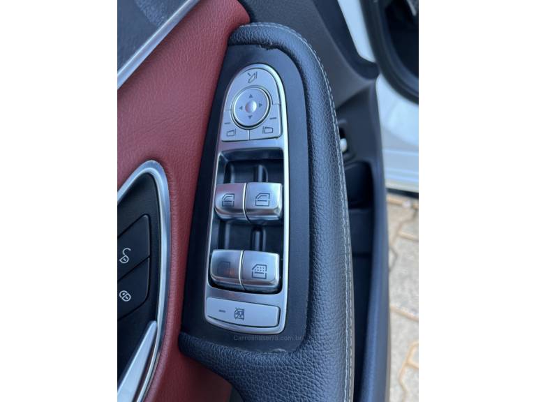 MERCEDES-BENZ - C 250 - 2016/2016 - Branca - R$ 155.900,00