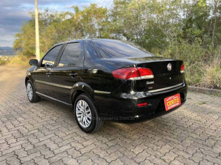 FIAT - SIENA - 2011/2012 - Preta - R$ 36.900,00