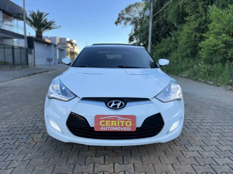 HYUNDAI - VELOSTER - 2013/2013 - Branca - R$ 67.900,00