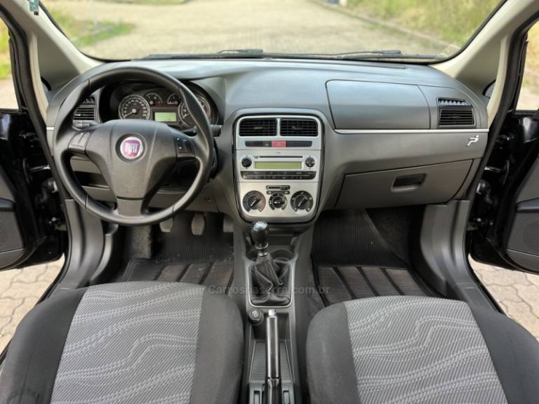FIAT - PUNTO - 2008/2008 - Preta - R$ 36.900,00