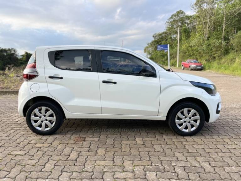 FIAT - MOBI - 2019/2020 - Branca - R$ 48.900,00
