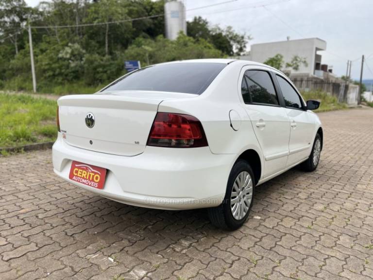 VOLKSWAGEN - VOYAGE - 2008/2009 - Branca - R$ 34.900,00