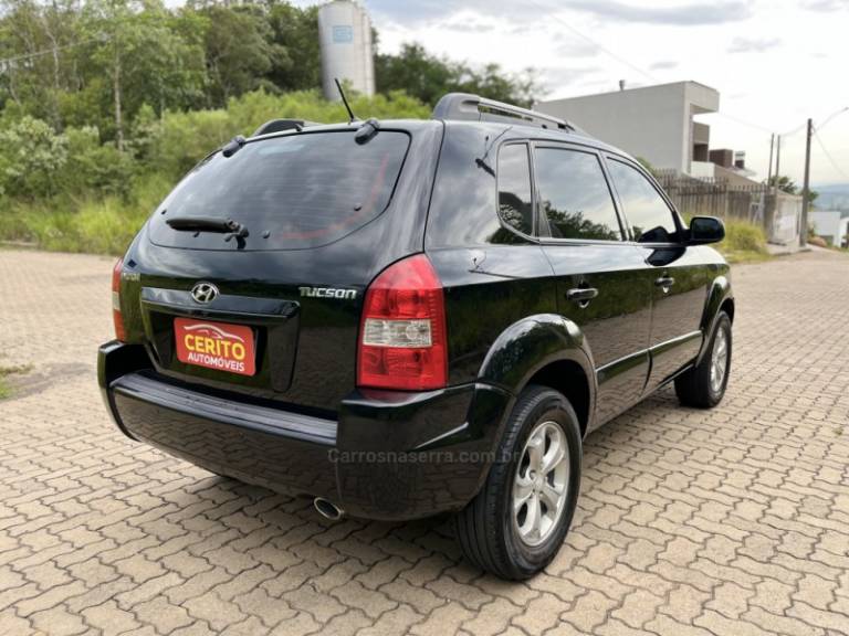 HYUNDAI - TUCSON - 2009/2010 - Preta - R$ 42.900,00