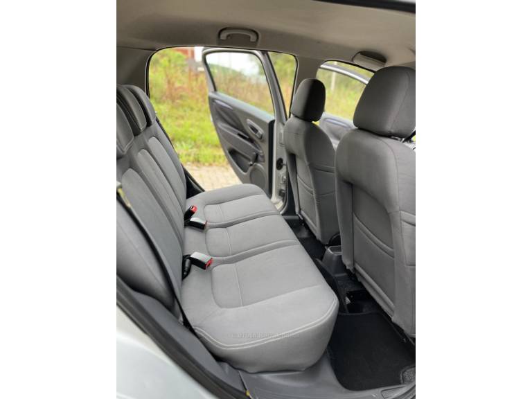 FIAT - PUNTO - 2013/2013 - Prata - R$ 39.900,00