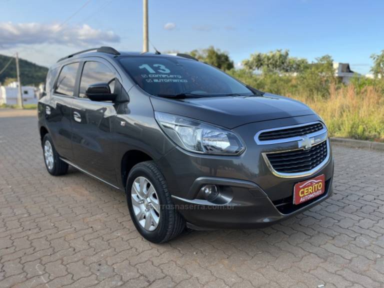 CHEVROLET - SPIN - 2013/2013 - Cinza - R$ 58.900,00