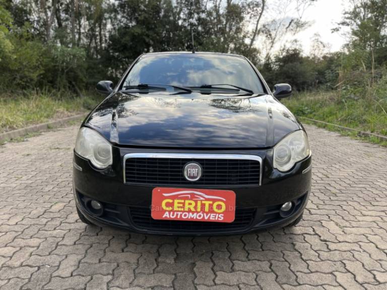 FIAT - SIENA - 2011/2012 - Preta - R$ 36.900,00