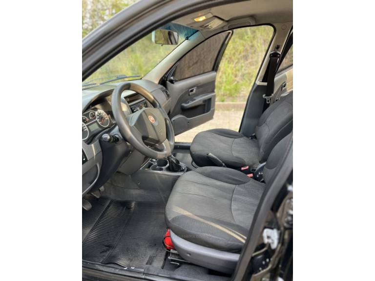 FIAT - SIENA - 2011/2012 - Preta - R$ 36.900,00