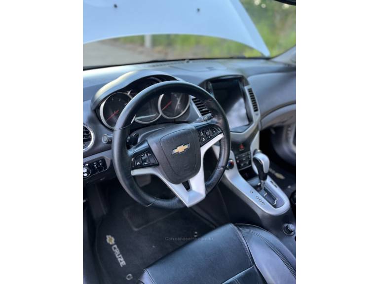 CHEVROLET - CRUZE - 2013/2013 - Prata - R$ 62.900,00