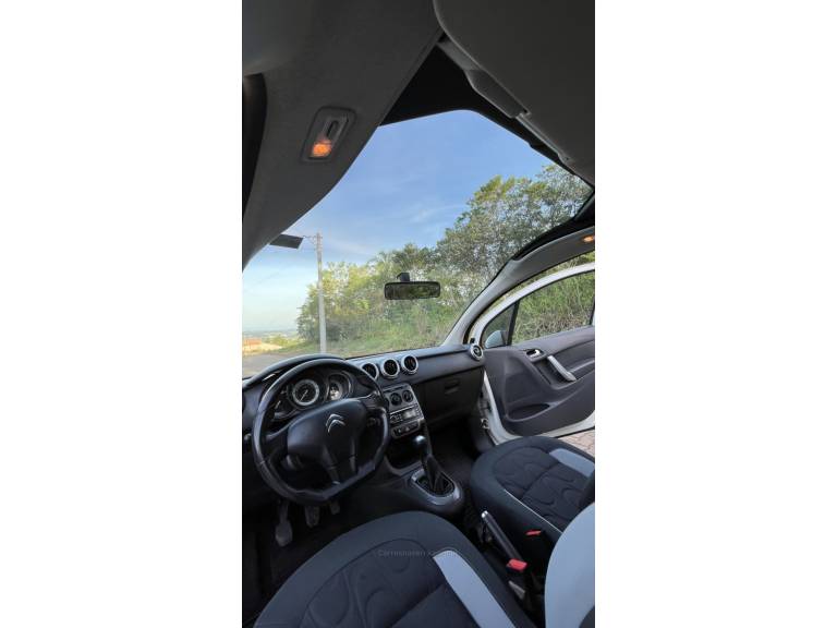 CITROËN - C3 - 2014/2014 - Branca - R$ 43.900,00
