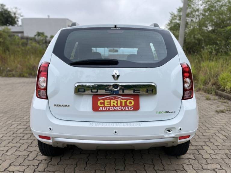 RENAULT - DUSTER - 2012/2013 - Branca - R$ 54.900,00